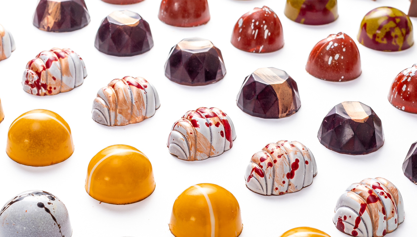 Mozimo bonbons — ganache, pralines and barks